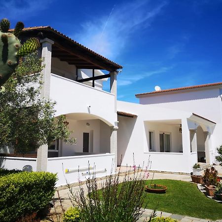 Sardegna - Villa Mirto & Flowers Ольбия Экстерьер фото